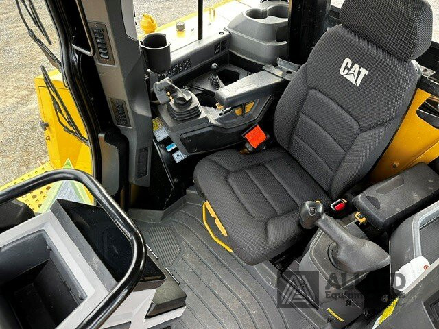 2024 CATERPILLAR D6LGP TRACK TYPE TRACTOR (DOZER)