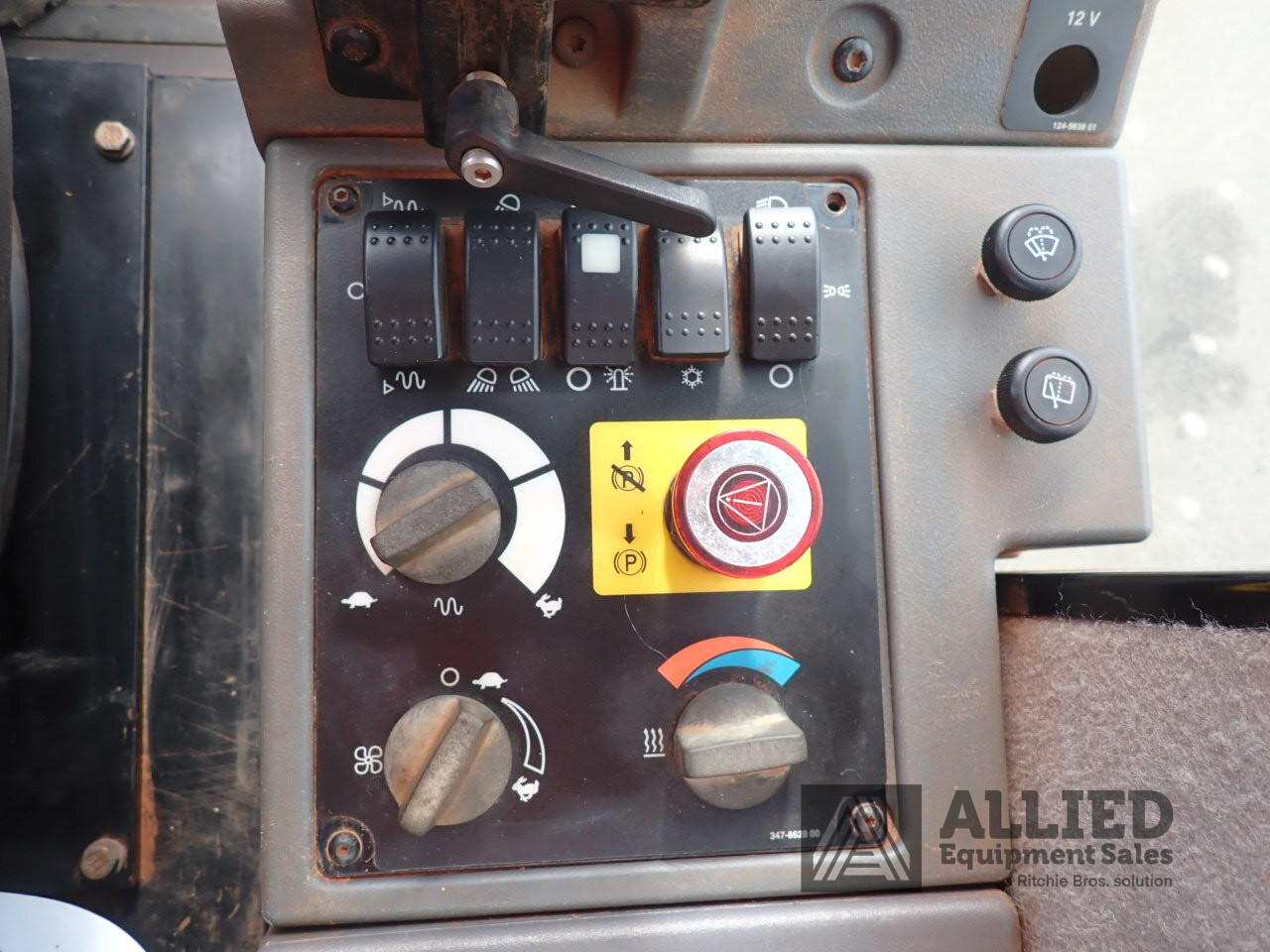 2013 CATERPILLAR CP76B ROLLER