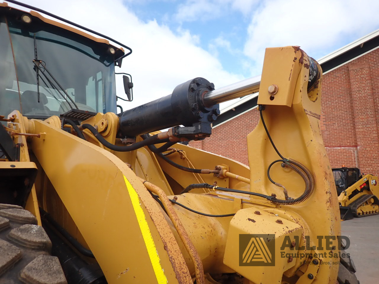 2020 CATERPILLAR 966M WHEEL LOADER