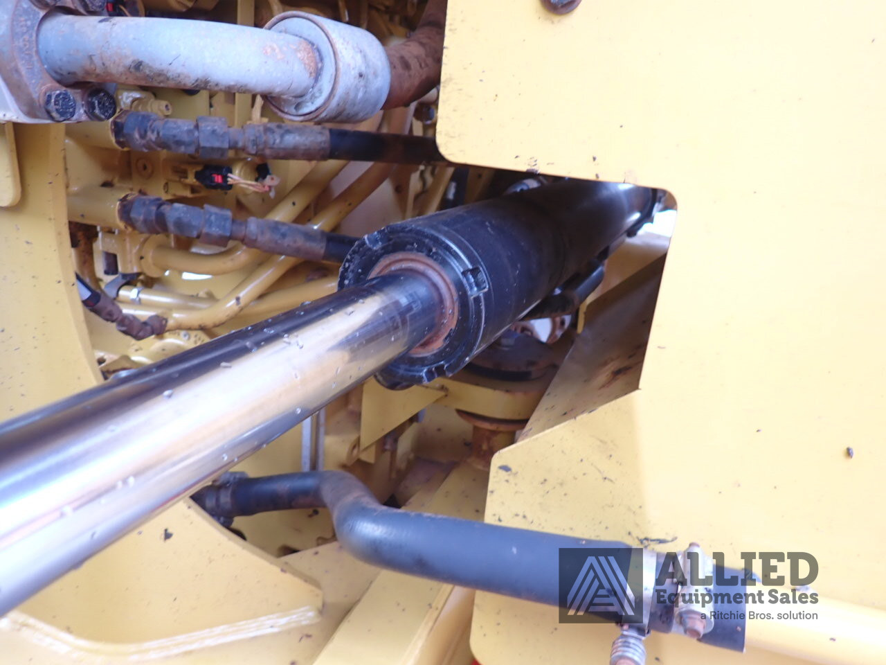2020 CATERPILLAR 966M WHEEL LOADER
