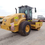 2021 CATERPILLAR CS74B SMOOTH DRUM ROLLER