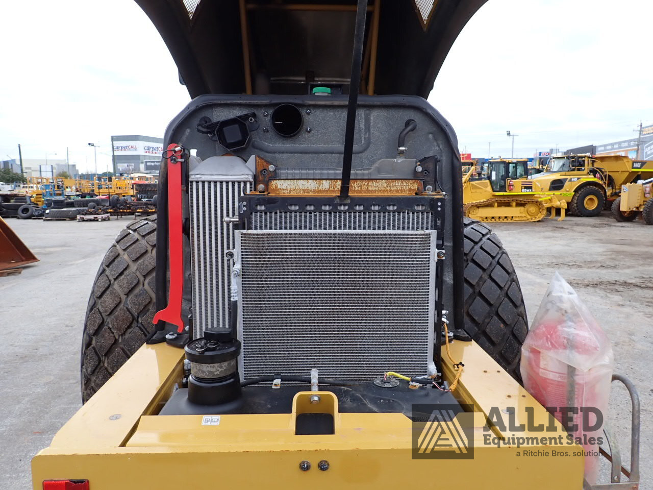 2021 CATERPILLAR CS74B SMOOTH DRUM ROLLER